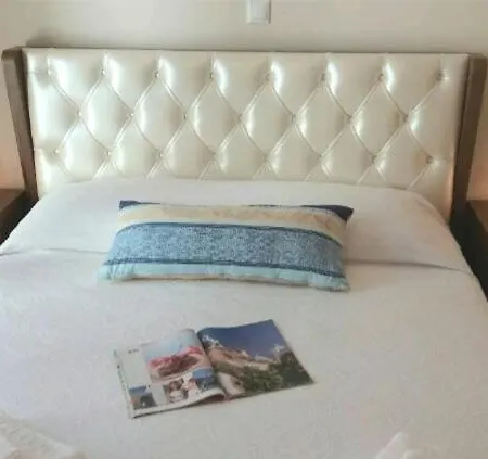 Holiday home Central, Fully Equipped, 2 Bedrooms, Great View, Wifi *