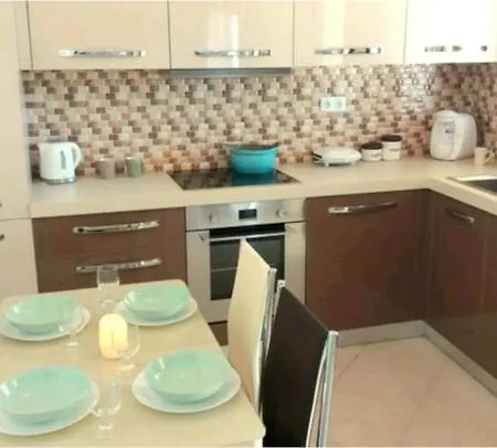 Central, Fully Equipped, 2 Bedrooms, Great View, Wifi Holiday home *